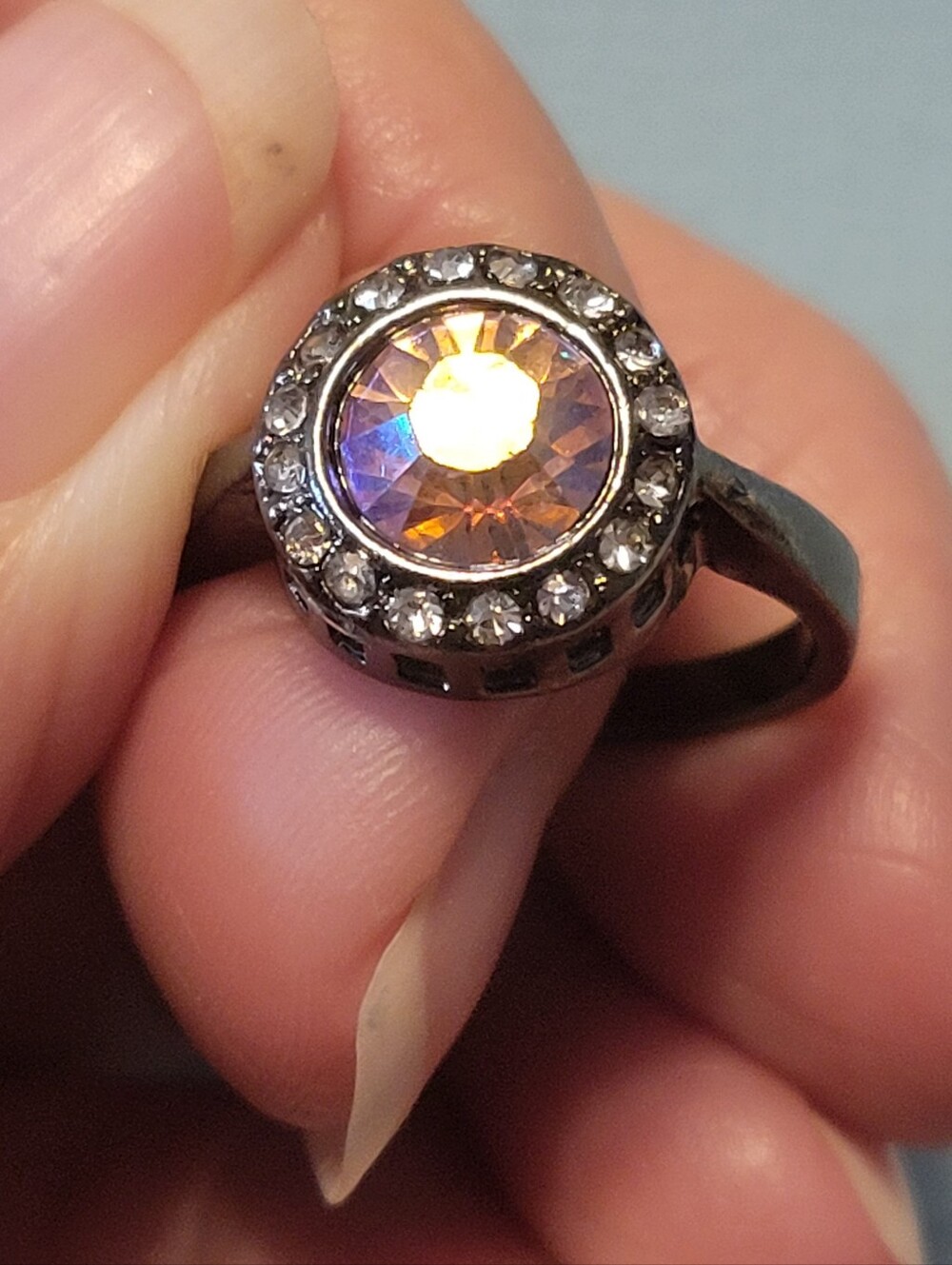 Aurora Crystal Halo Ring - Pink Center